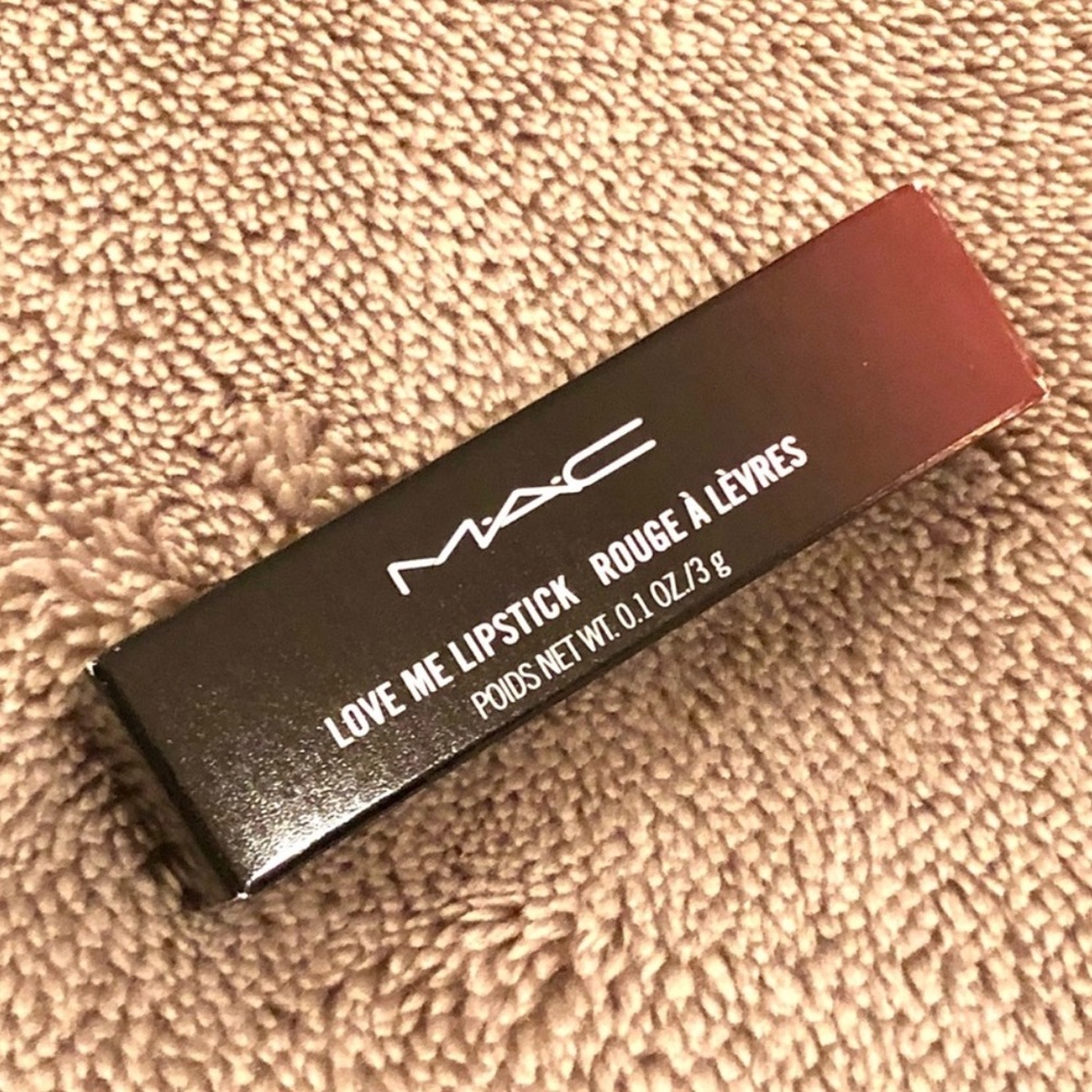 NEW | MAC | LE LOVE ME LIPSTICK 💄 MAISON ROUGE - Picture 9 of 12